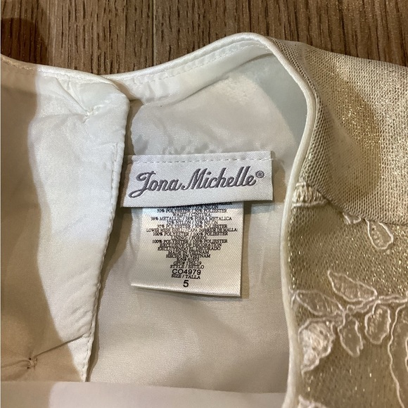 JONA MICHELLE Cream Lace Girls Formal Dress – Size‎ 5 - Picture 3 of 9